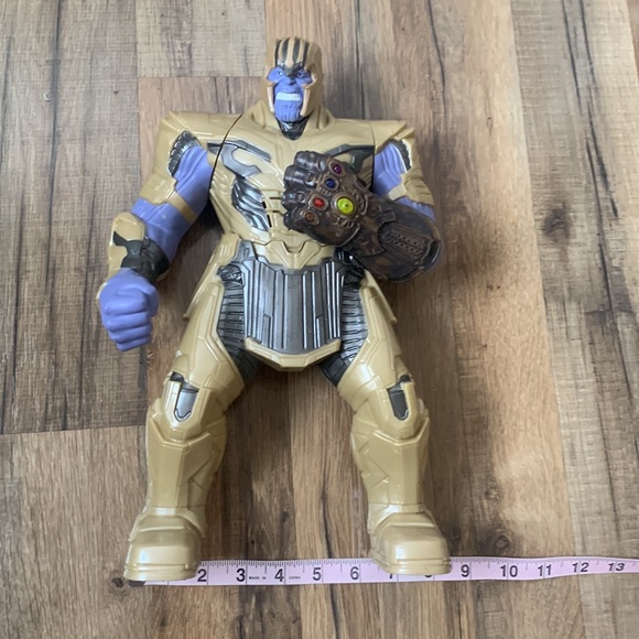 THANOS  Endgame Titan Hero THANOS  Talking Marvel Avengers - Picture 11 of 11